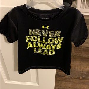 2t under armour t shirt